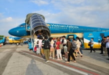 Vietnam Airlines Group mở bán lần đầu 1,5 triệu vé máy bay Tết Nguyên đán 2025