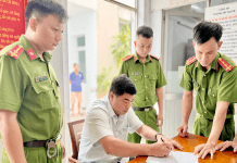 Phó chủ tịch TP Long Xuyên Đào Văn Ngọc bị bắt