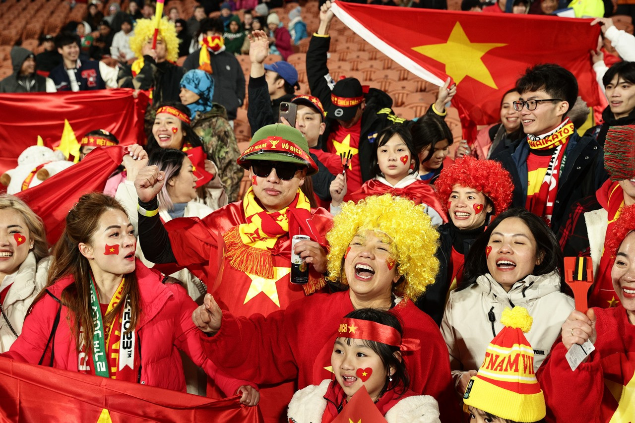 Tuyển nữ Việt Nam: Cảm ơn khoảnh khắc World Cup, 'cú hích' mở đường