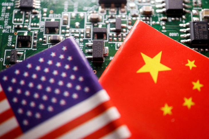 Kỹ sư bị buộc tội trộm công nghệ Apple trốn sang Trung Quốc