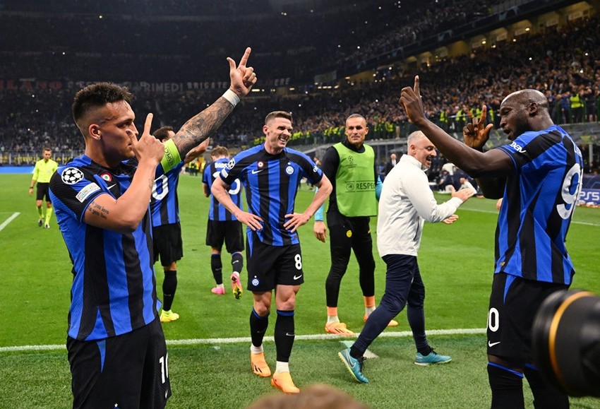 Inter Milan vào chung kết Champions League