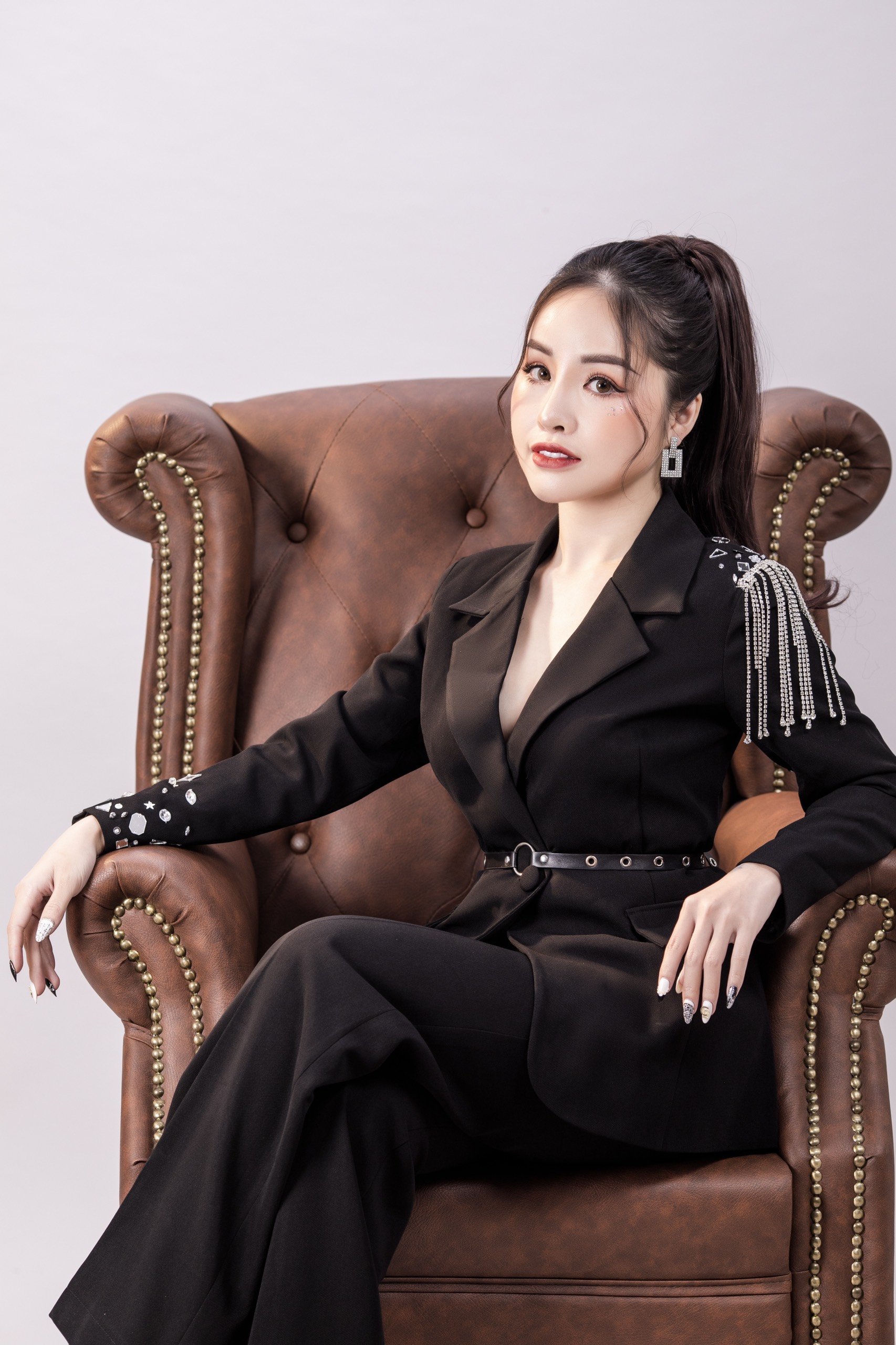 CEO Đoàn Thu – Trưởng Ban giám khảo Việt Nam International Olympic Art & Beauty 2022
