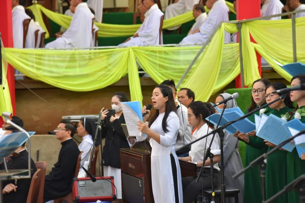 Tường Vy - Giọng hát triển vọng trong nền âm nhạc Việt