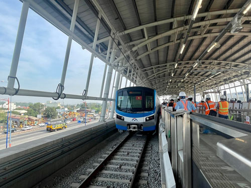 Metro số 1 sẵn sàng cho ngày 