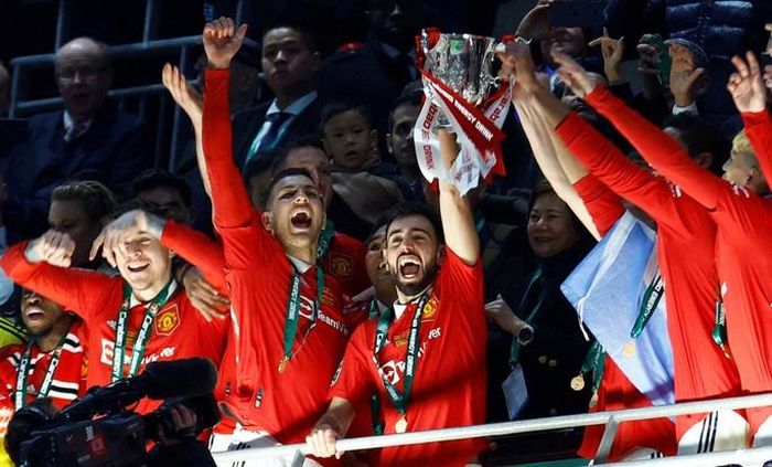6 phút bùng nổ, Man United giành danh hiệu vô địch đầu tiên sau 6 năm